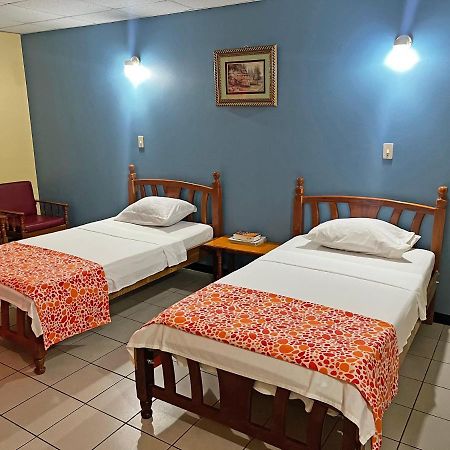 Sundeck Suites Boissiere Village Экстерьер фото