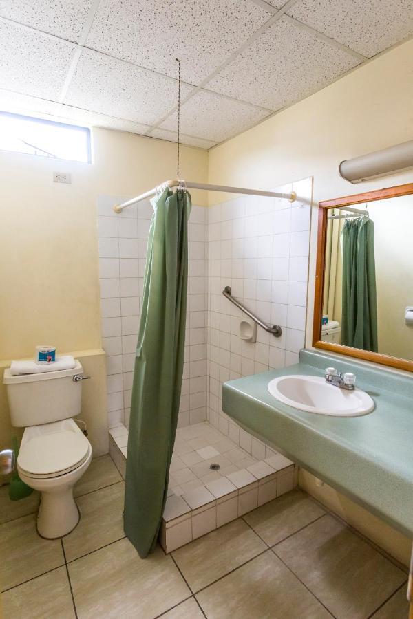 Sundeck Suites Boissiere Village Экстерьер фото